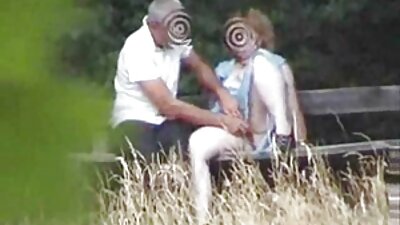 Жінки з сиськами виконують порно відео мама з сином дивовижну траєкторію зі щасливчиком